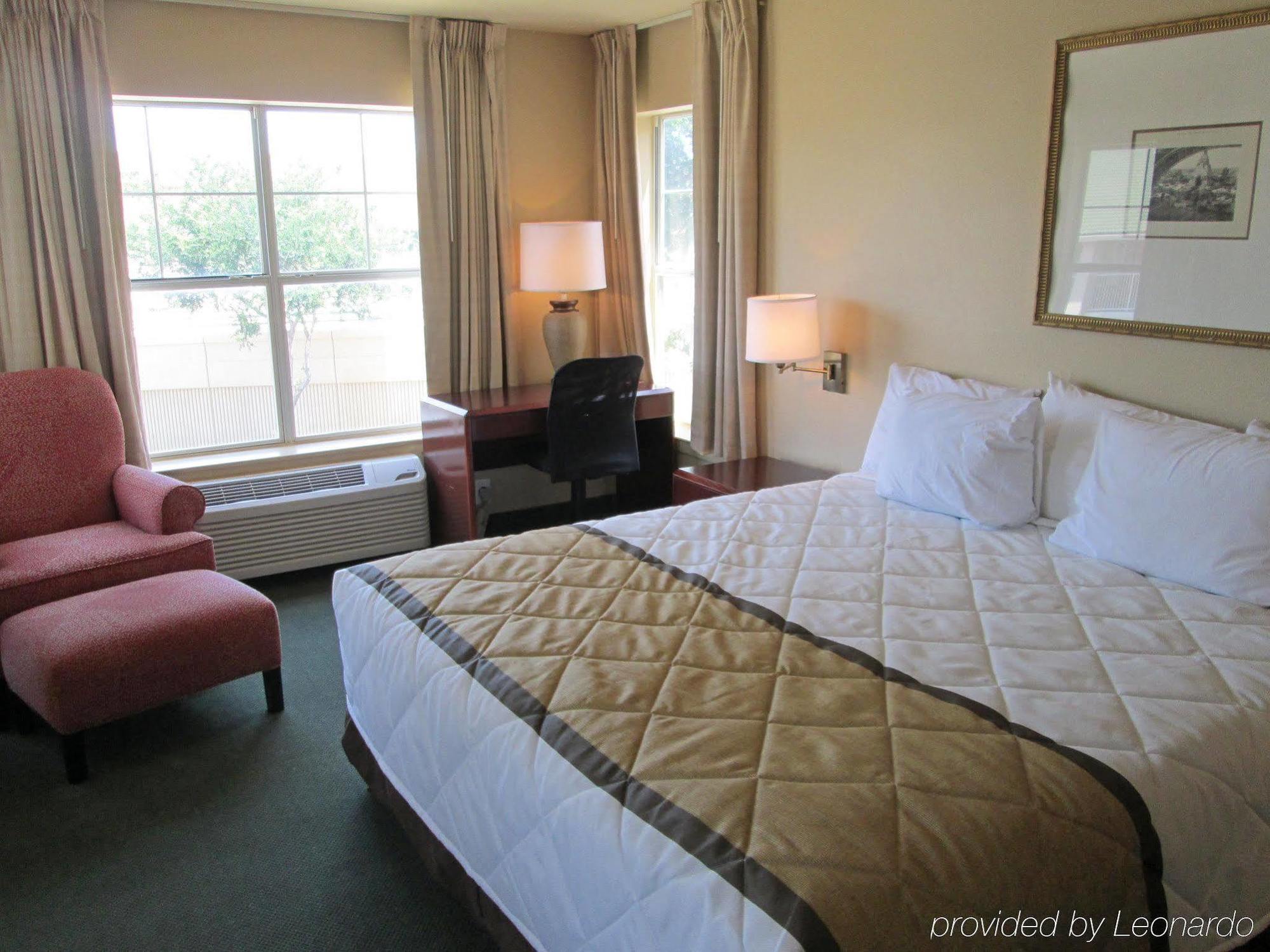 Extended Stay America Suites - Dallas - Vantage Point Dr מראה חיצוני תמונה