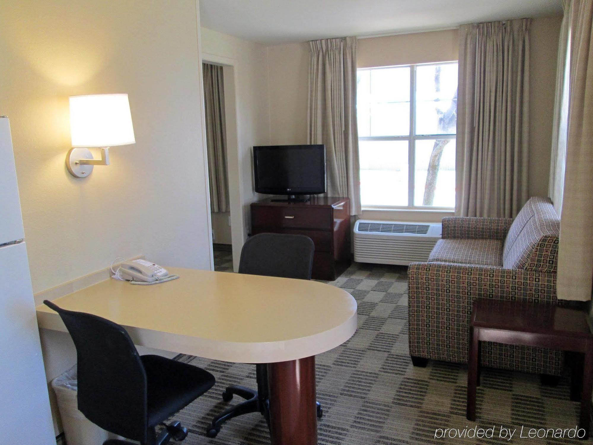 Extended Stay America Suites - Dallas - Vantage Point Dr מראה חיצוני תמונה